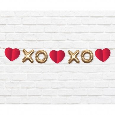 Girlianda popierinė su širdutėmis užrašu "XOXO" (200 cm)