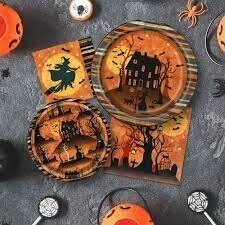 Paper plates full moon halloween, 17 cm, 8 pcs 1